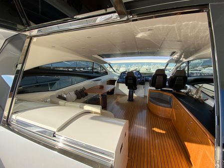 Pershing 62' image