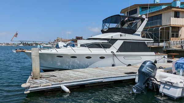 Ocean Alexander 42 Sedan