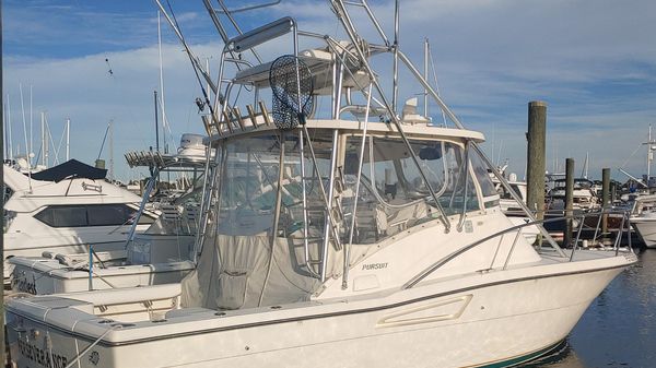 Pursuit 300 Offshore