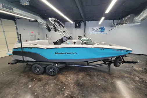 MasterCraft NXT24 image