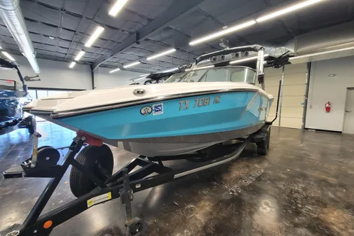 MasterCraft NXT24 image