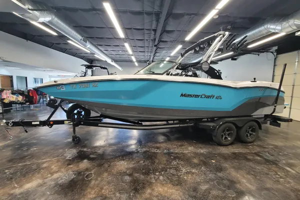 Mastercraft NXT24 image