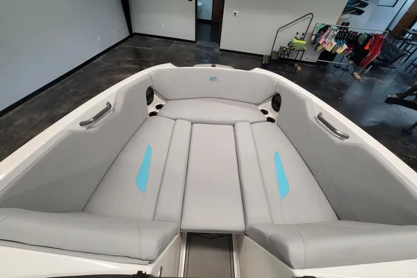 Mastercraft NXT24 image