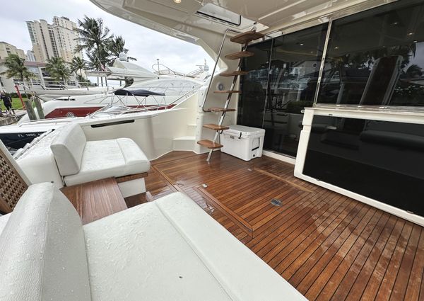 Ferretti Yachts 530 image