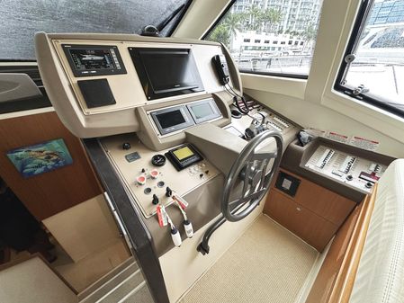 Ferretti Yachts 530 image