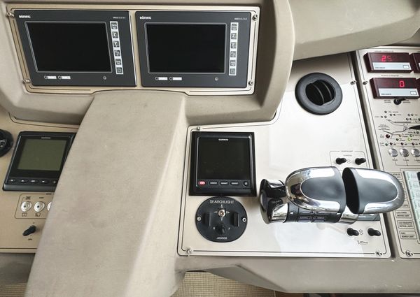 Ferretti Yachts 530 image