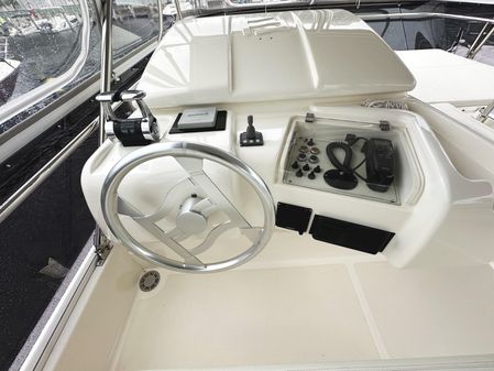 Ferretti Yachts 530 image