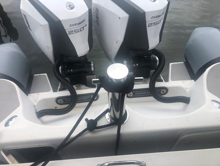 Protector 28' Cabin RIB image