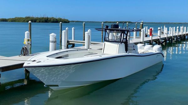 Yellowfin 36 Offshore