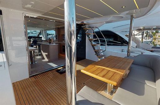 Sunseeker Manhattan 68 image