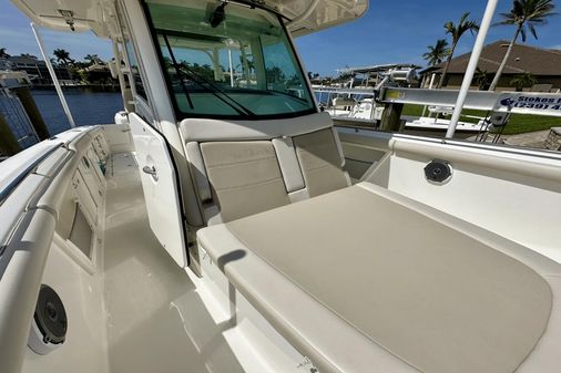 Boston Whaler 350 Outrage image