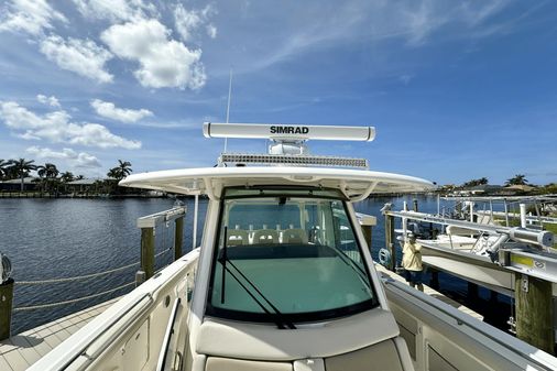 Boston Whaler 350 Outrage image