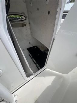 Sea-pro 219-CENTER-CONSOLE image