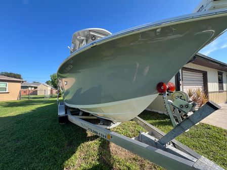 Sea-pro 219-CENTER-CONSOLE image