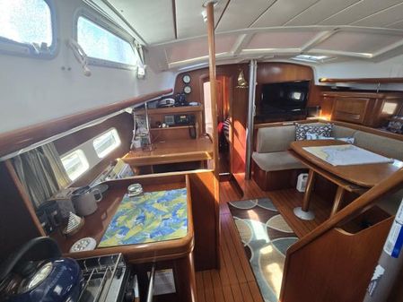 Beneteau 42CC Oceanis Clipper image