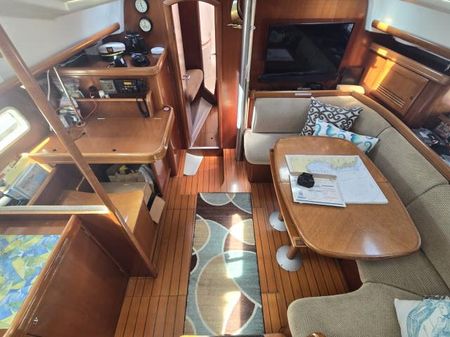 Beneteau 42CC Oceanis Clipper image