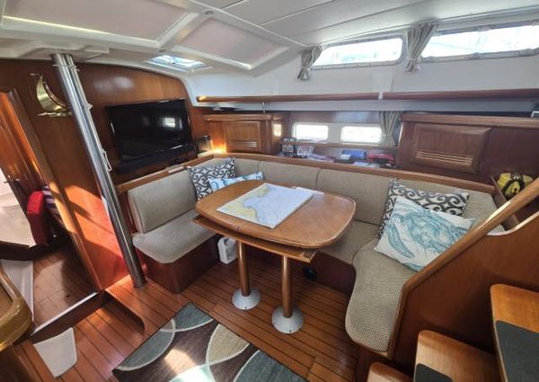 Beneteau 42CC Oceanis Clipper image