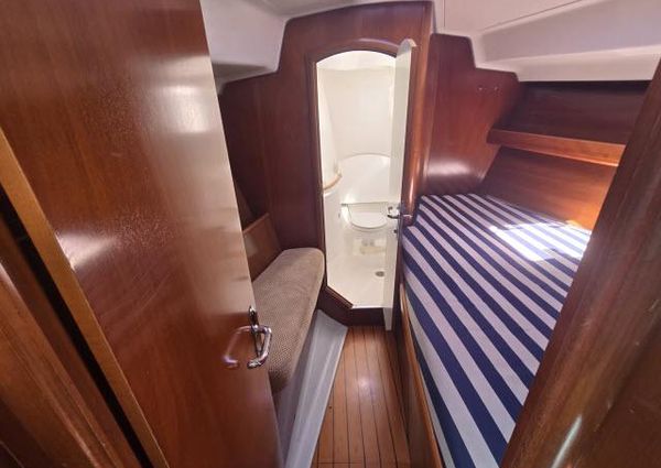 Beneteau 42CC Oceanis Clipper image