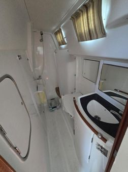 Beneteau 42CC Oceanis Clipper image