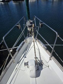 Beneteau 42CC Oceanis Clipper image