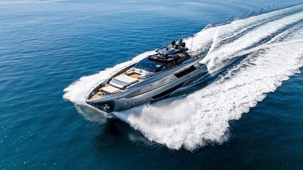 Riva 110' Dolcevita image