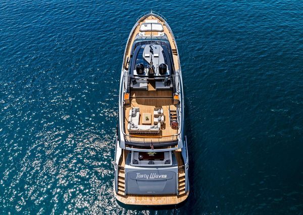 Riva 110' Dolcevita image