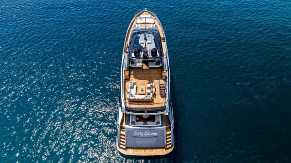 Riva 110' Dolcevita image