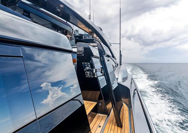 Riva 110' Dolcevita image