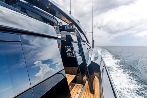 Riva 110' Dolcevita image