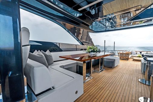 Riva 110' Dolcevita image