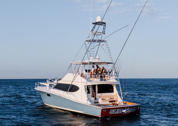 Hatteras 70 Convertible image