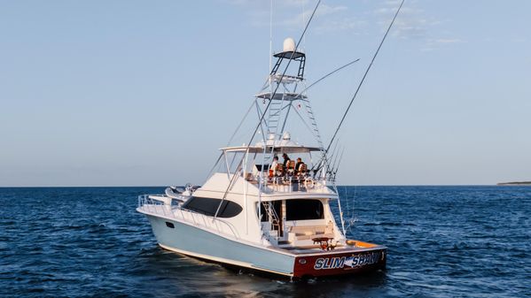 Hatteras 70 Convertible image