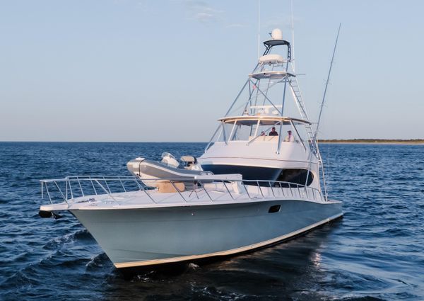 Hatteras 70 Convertible image