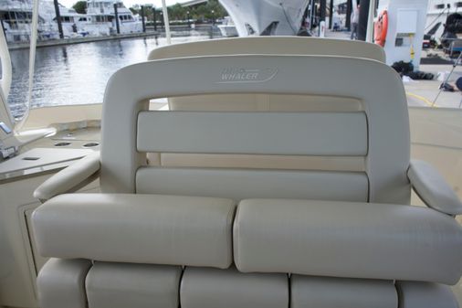 Boston Whaler 350 Realm image