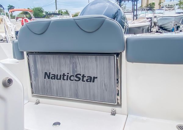 NauticStar 24 XS image