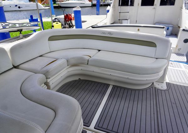 Sea Ray 340 Sundancer image