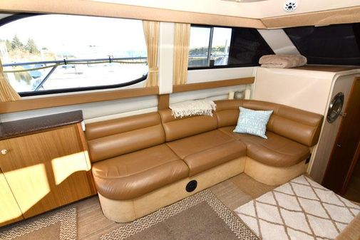 Bayliner 3488-FLYBRIDGE-SEDAN image