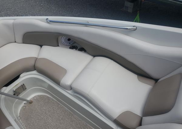 Crownline 285-SS image