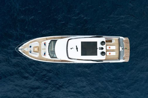 Ferretti-yachts 860 image