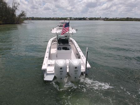 Everglades 273-CENTER-CONSOLE image