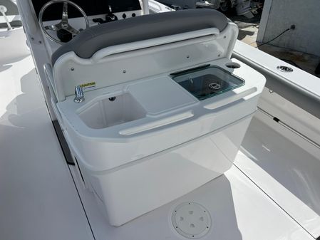 Everglades 273-CENTER-CONSOLE image