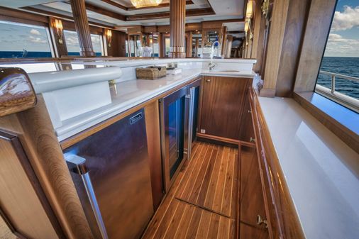 Sovereign Raised pilothouse image