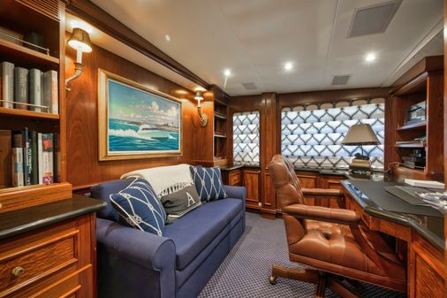 Sovereign Raised pilothouse image