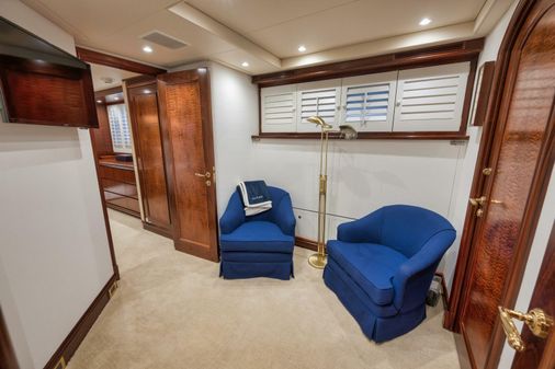 Sovereign Raised pilothouse image