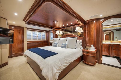 Sovereign Raised pilothouse image