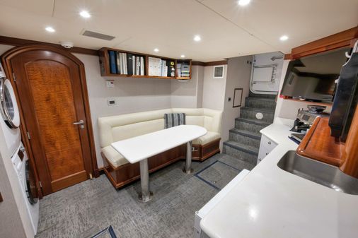 Sovereign Raised pilothouse image