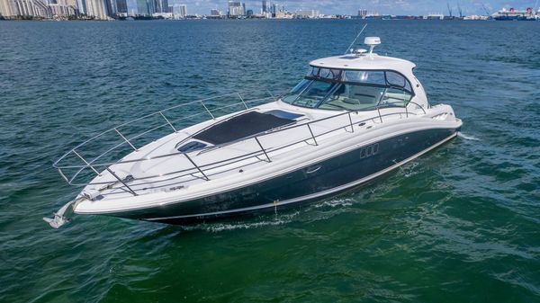 Sea Ray 44 Sundancer