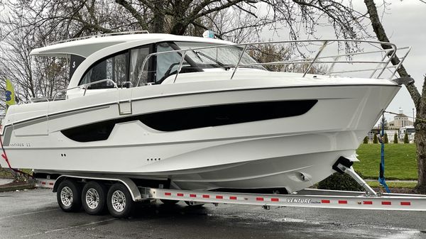 Beneteau Antares 11