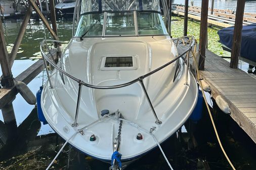 Bayliner 245 Cruiser image