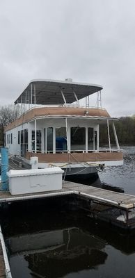 Skipperliner Houseboat - main image